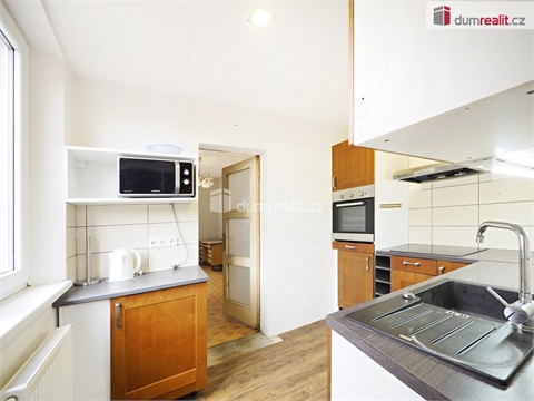 Prodej rodinného domu, 100 m² - 2
