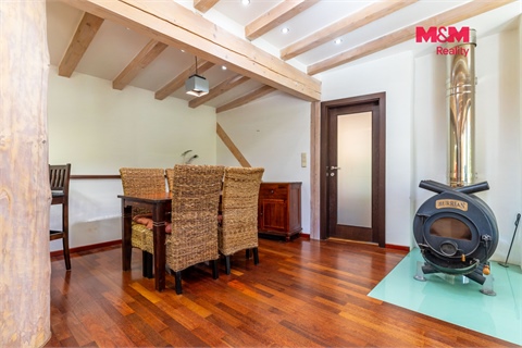 Prodej rodinného domu, 102 m² - 0