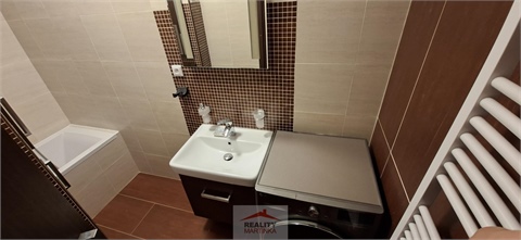 Prodej bytu 3+1, 90 m² 8