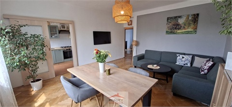 Prodej bytu 3+1, 90 m² 0
