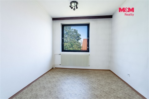 Prodej rodinného domu, 180 m² 14