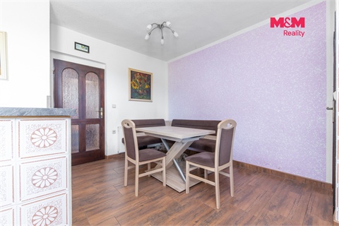 Prodej rodinného domu, 190 m² 2