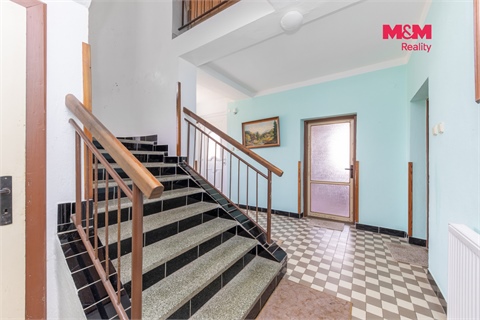 Prodej rodinného domu, 190 m² - 10