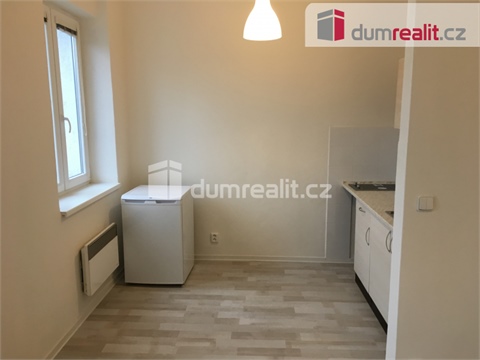 Pronájem bytu 1kk, 29 m² 2