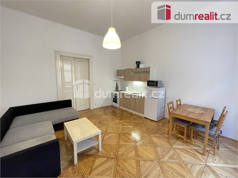 Pronájem bytu 2kk, 48 m² - 2
