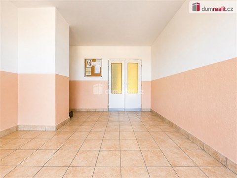 Prodej bytu 1+1, 32 m² 8