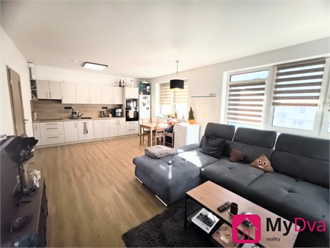 Pronájem bytu 2kk, 62 m² 8