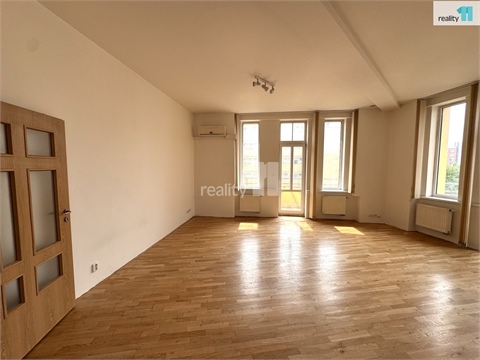 Pronájem bytu 2kk, 87 m² 2