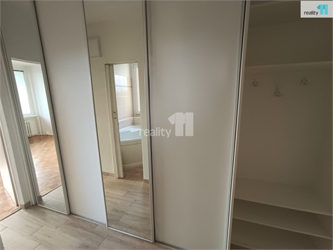 Prodej bytu 1+1, 27 m² - 4