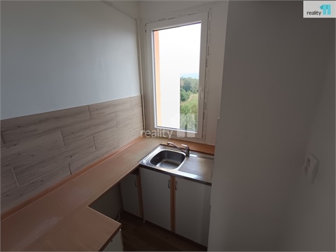 Prodej bytu 1+1, 27 m² 4