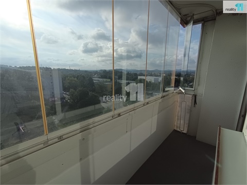 Prodej bytu 1+1, 27 m² 8