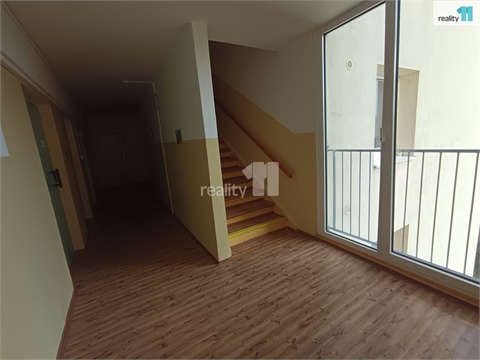 Prodej bytu 1+1, 27 m² - 12