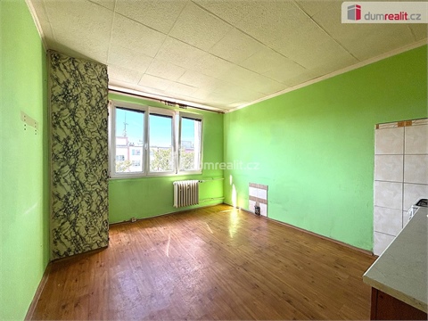 Pronájem bytu 1+1, 37 m² 2