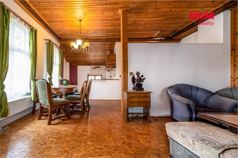 Prodej rodinného domu, 180 m² - 2