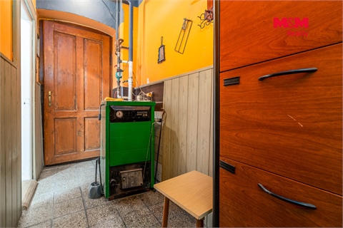Prodej rodinného domu, 180 m² 14