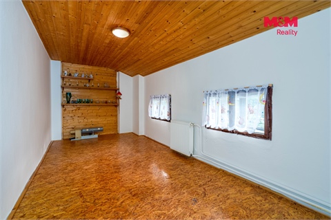 Prodej rodinného domu, 180 m² - 8