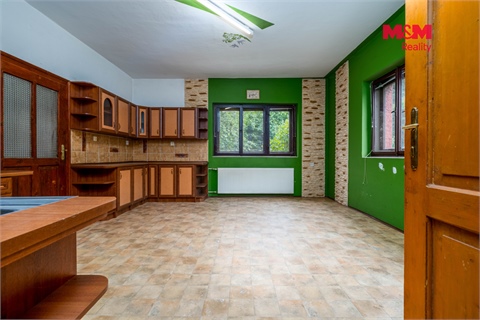 Prodej rodinného domu, 180 m² - 14
