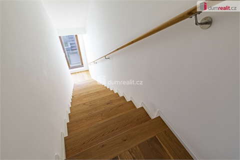 Prodej rodinného domu, 286 m² - 22