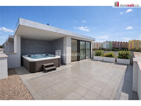 Prodej rodinného domu, 286 m² 4