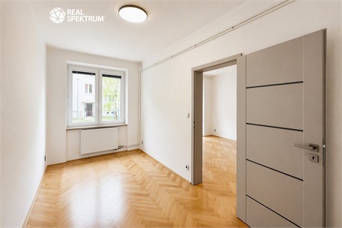 Pronájem bytu 3+1, 70 m² 4