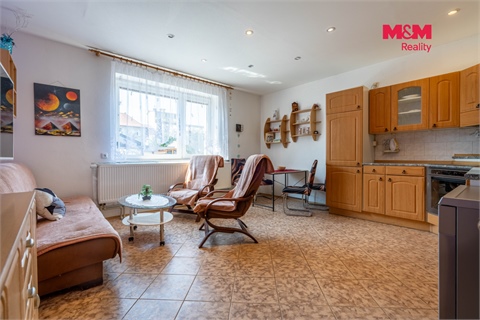 Prodej rodinného domu, 231 m² 4