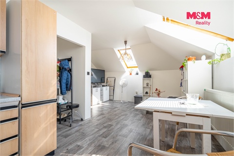 Prodej rodinného domu, 231 m² - 6