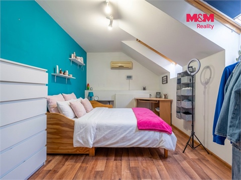 Prodej rodinného domu, 231 m² - 10