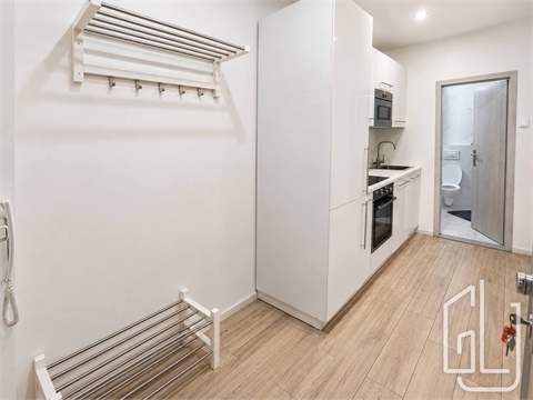Pronájem bytu 1kk, 37 m² 6