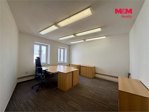 Pronájem kanceláře, 275 m² - 8