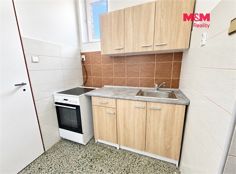 Pronájem obchodních prostor, 1 007 m² 2