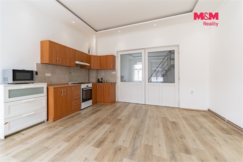 Pronájem bytu 5+1, 128 m² - 12