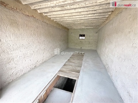 Pronájem garáže, 21 m² - 0