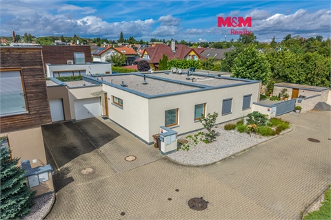Pronájem bytu 3kk, 110 m² 0