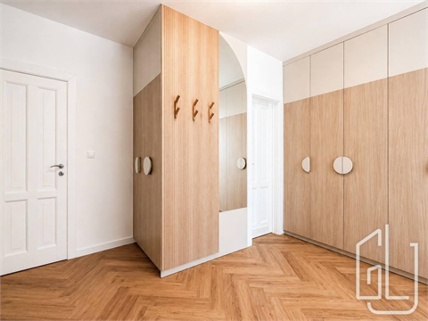 Pronájem bytu 2kk, 64 m² 12
