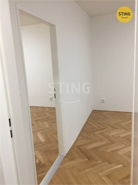 Pronájem bytu 2kk, 53 m² 12