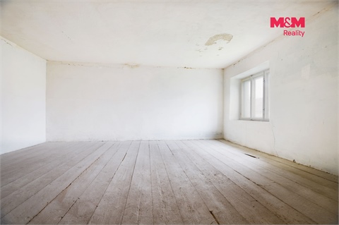 Prodej rodinného domu, 320 m² 16