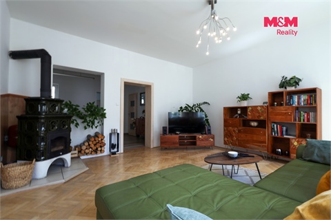 Prodej rodinného domu, 277 m² 8