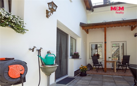 Prodej rodinného domu, 277 m² 24