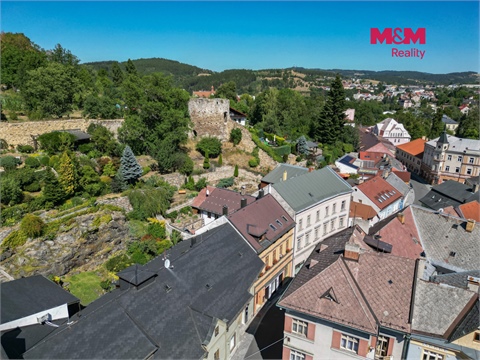 Prodej rodinného domu, 277 m² 6