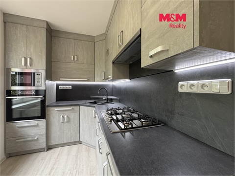 Prodej bytu 3+1, 69 m² 0