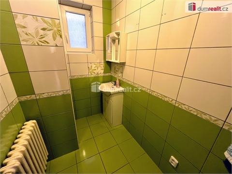 Prodej rodinného domu, 220 m² - 24