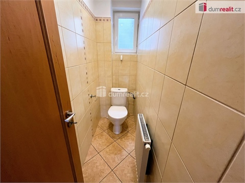 Prodej rodinného domu, 220 m² 12