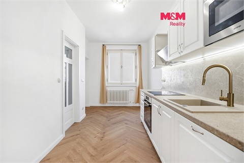 Prodej bytu 3+1, 73 m² 0
