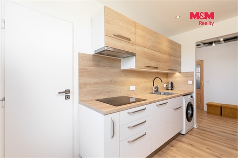 Prodej bytu 3+1, 79 m² - 14