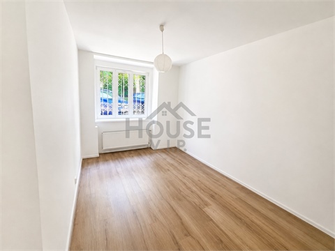 Prodej bytu 3kk, 63 m² 0