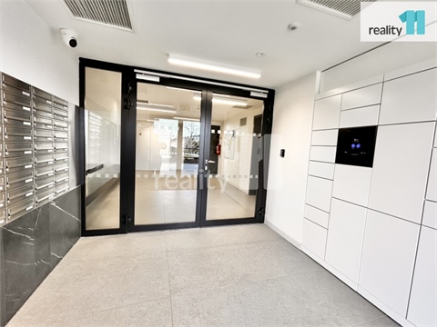 Pronájem bytu 1kk, 41 m² - 8