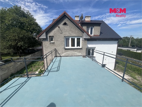 Prodej rodinného domu, 260 m² - 6
