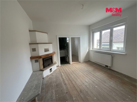 Prodej rodinného domu, 260 m² - 2