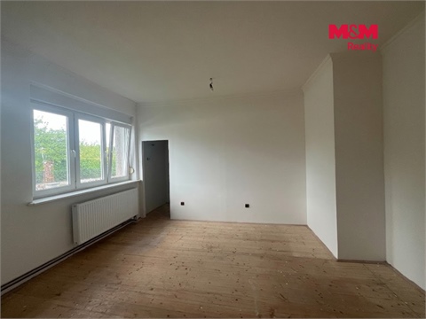 Prodej rodinného domu, 260 m² - 10