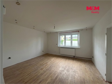 Prodej rodinného domu, 260 m² 2